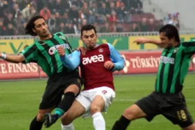 en-son-2009da-karsi-karsiya-gelmislerdi-trabzonspor-ile-kocaelispor-super-ligde-41-randevuda-AVDHPF4z.webp