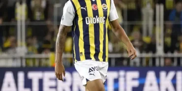 fenerbahcenin-yildiz-savunmacisi-kocaelispor-macinda-yok-a8N28p4n.webp