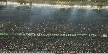kocaelispor-taraftarindan-takimina-buyuk-destek-YEWGYT95.webp