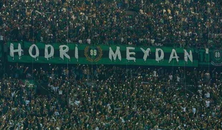 hodri-meydan-huseyin-uzulmez-e-boyle-yuklendi-h24293-97d5f-1614519018-1762937278