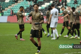 churlinov-soyledigini-yapti-i-lk-yariya-i-ki-gol-sigdirdi-20251223-193216