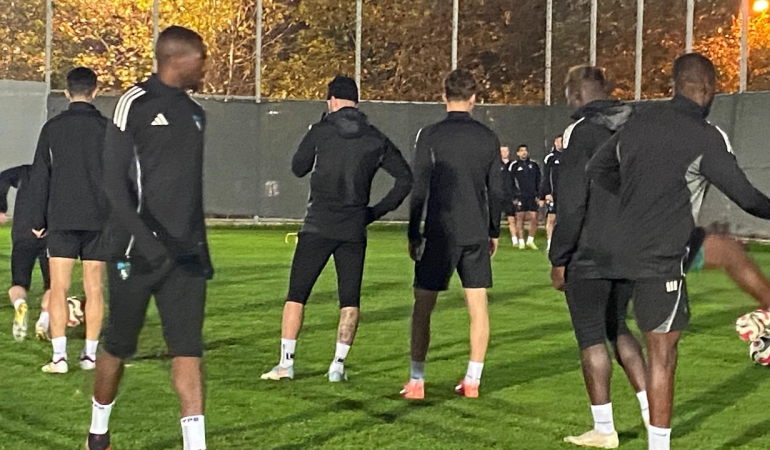 whatsapp-image-2025-12-10-at-220524