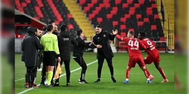 burak-yilmaz-cildirdi-20260113-220039