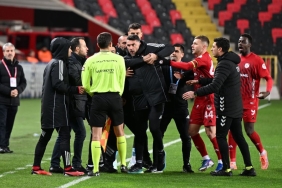 gaziantep-te-yuksek-tansiyon-kirmizi-kartlar-cikti-20260113-223002