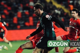 i-lk-yariya-gol-degil-duduk-sesi-hakim-20260114-020140