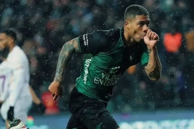 kocaelisporlu-eski-futbolcular-bandirma-da-bulustu-20260109-122948