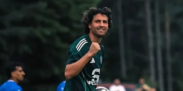 komsu-ahmet-sagat-i-mi-istiyor-20260105-220110