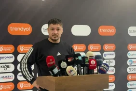 ahmet-oguz-hak-ettigimiz-bir-galibiyet-aldik-20260215-203002