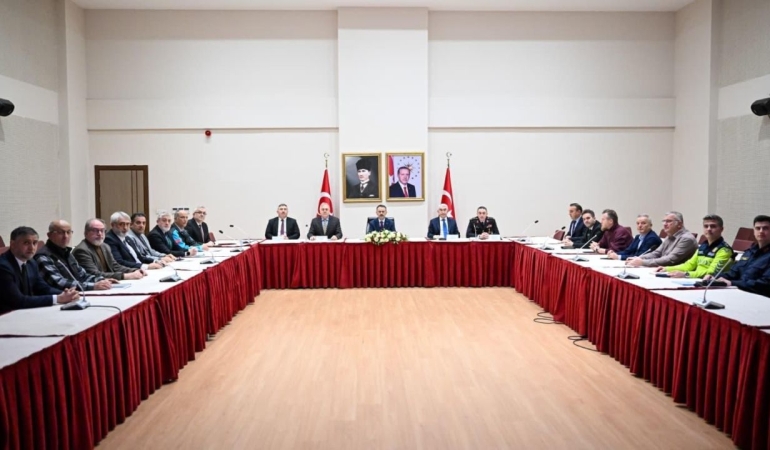 kocaeli-de-spor-guvenligi-masaya-yatirildi-20260227-210107