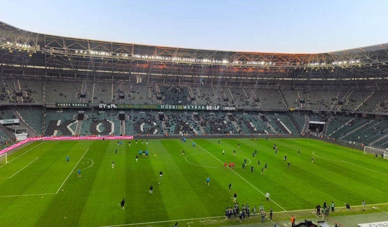 kocaelispor-basaksehir-kadrolari-aciklandi-20260407-020117